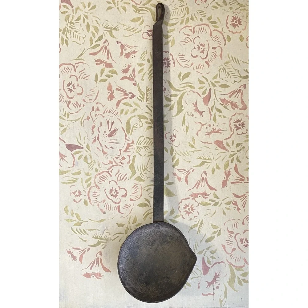 Antique‎ Cast Iron Ladle 17 L x 4 W Single Spout Farmhouse Cottage Decor
